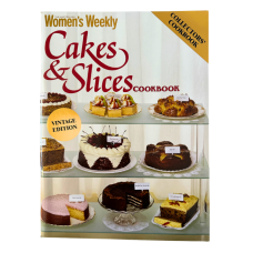 The Australian Women's Weekly | Cakes & Slices Cookbook